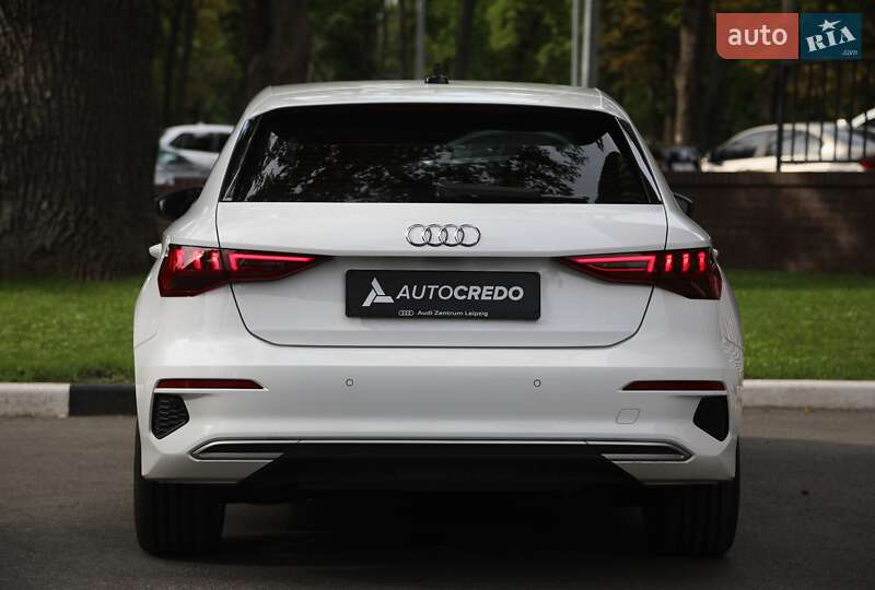 Хэтчбек Audi A3 2022 в Харькове
