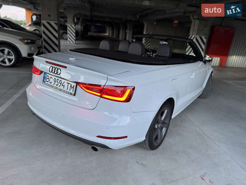 Кабриолет Audi A3 2015 в Киеве