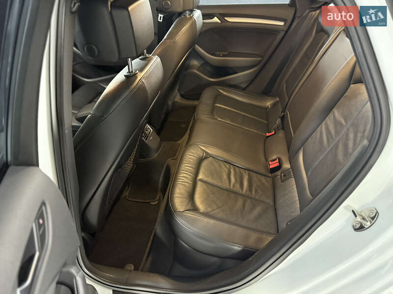 Седан Audi A3 2015 в Вишневом фото 7 Седан Audi A3 2015 в Вишневом
