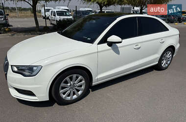 Седан Audi A3 2015 в 