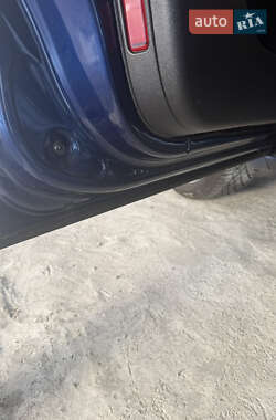 Хетчбек Audi A3 2012 в 