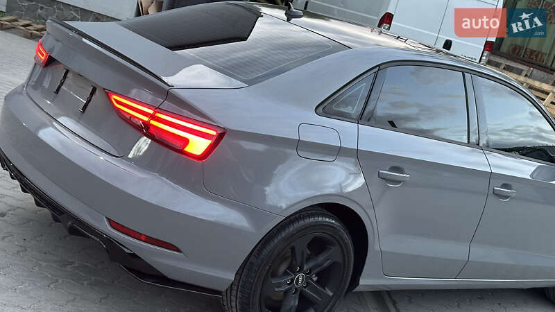 Седан Audi A3 2018 в Львове