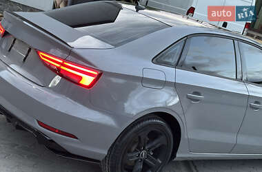 Седан Audi A3 2018 в 