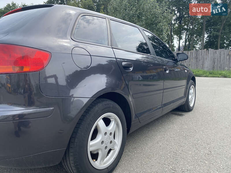 Хэтчбек Audi A3 2006 в Киеве