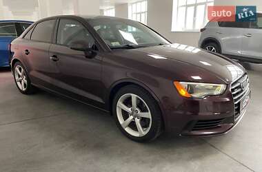 Седан Audi A3 2015 в 