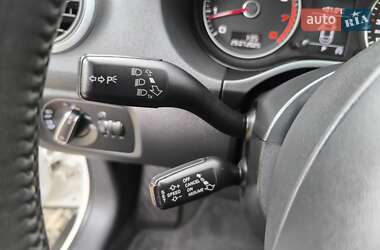 Хэтчбек Audi A3 2010 в 