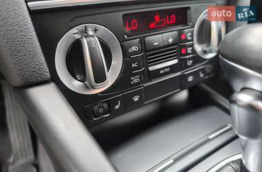 Хэтчбек Audi A3 2010 в 