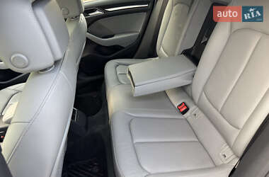Седан Audi A3 2020 в 
