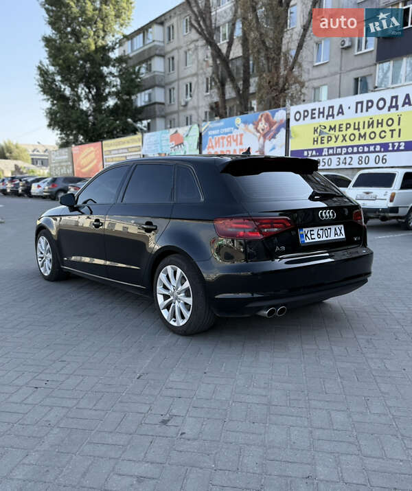 Хэтчбек Audi A3 2015 в Павлограде