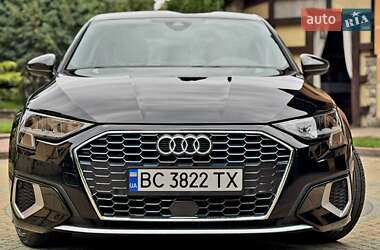 Седан Audi A3 2023 в 
