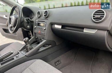 Хэтчбек Audi A3 2008 в 