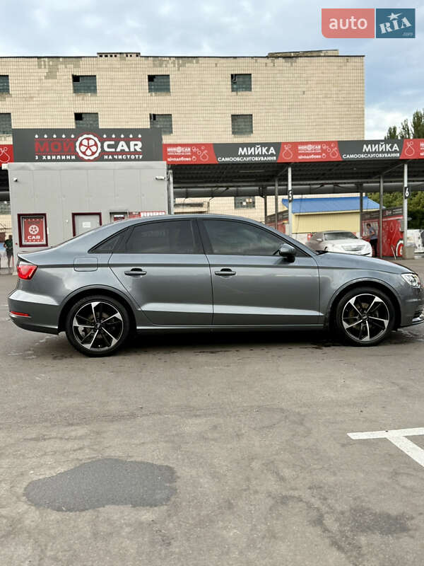 Audi A3, photos from the listing