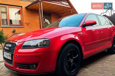 Хэтчбек Audi A3 2005 в 