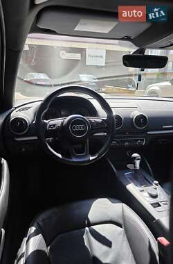 Седан Audi A3 2018 в 