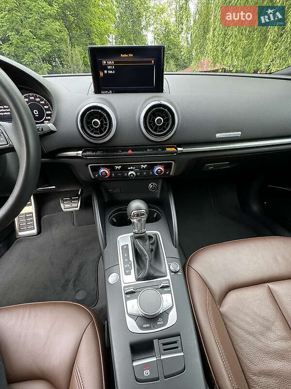 Седан Audi A3 2018 в Ивано-Франковске