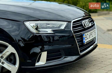 Седан Audi A3 2016 в 