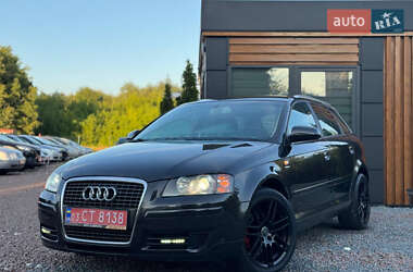 Хэтчбек Audi A3 2006 в 
