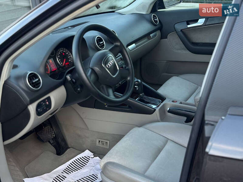 Хэтчбек Audi A3 2006 в Дрогобыче