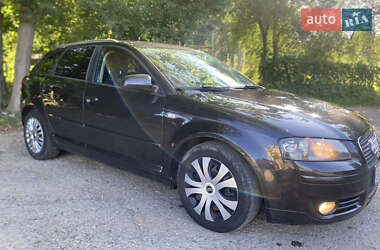 Хэтчбек Audi A3 2005 в 