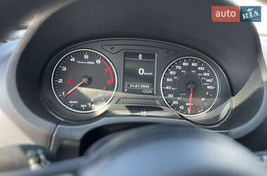Седан Audi A3 2015 в 