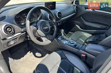 Седан Audi A3 2015 в 