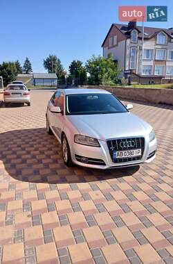 Хэтчбек Audi A3 2012 в 