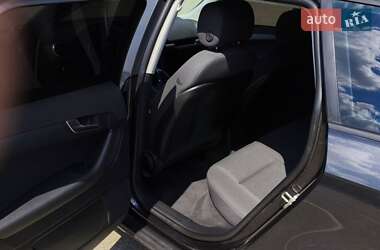 Хэтчбек Audi A3 2010 в 