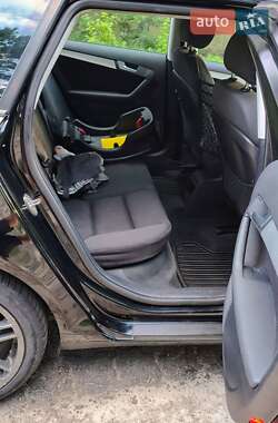 Хэтчбек Audi A3 2005 в 