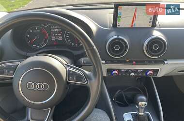 Седан Audi A3 2015 в 