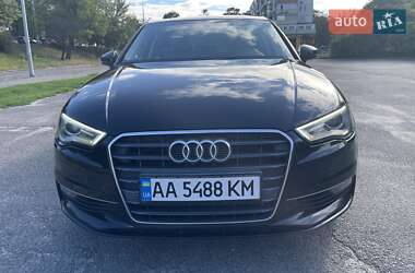 Седан Audi A3 2015 в Києві