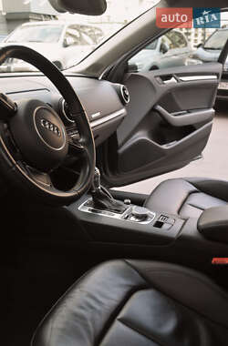 Седан Audi A3 2014 в 