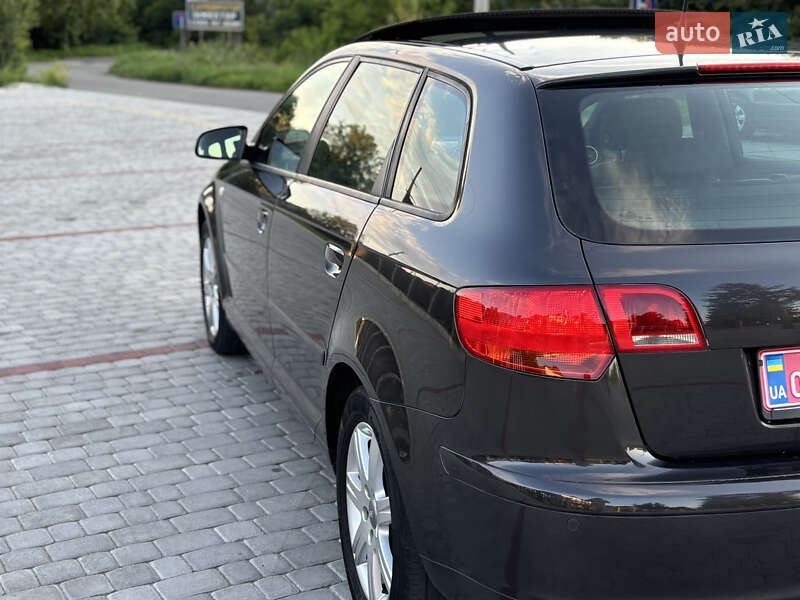 Хэтчбек Audi A3 2006 в Староконстантинове