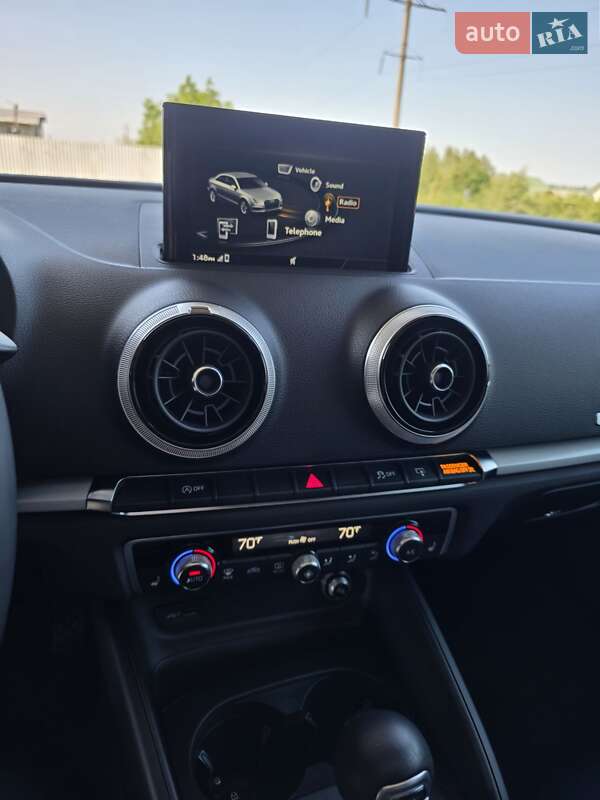 Седан Audi A3 2017 в Ковеле