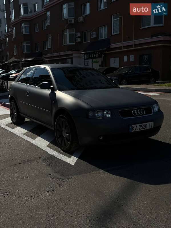 Хэтчбек Audi A3 1998 в Киеве