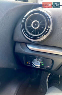 Седан Audi A3 2014 в 