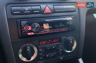 Хэтчбек Audi A3 2006 в 