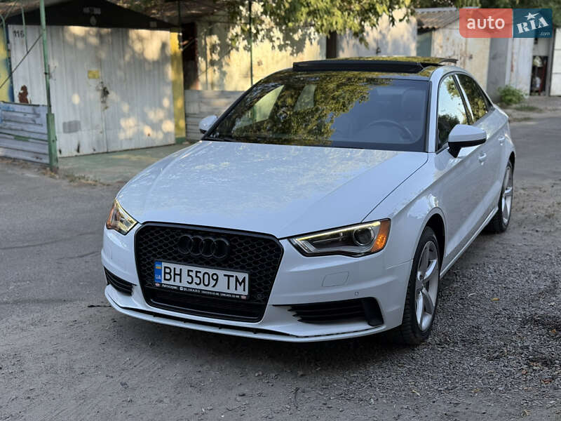 Седан Audi A3 2014 в Одессе