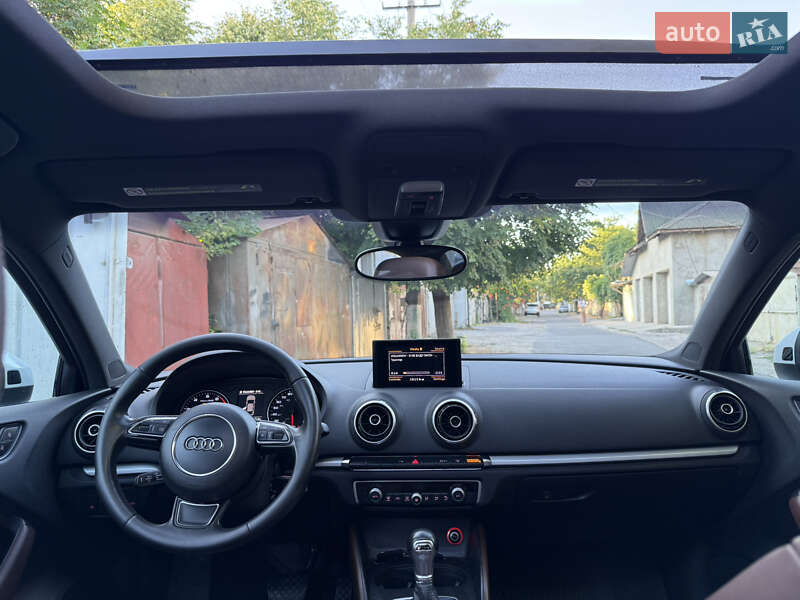 Седан Audi A3 2014 в Одессе