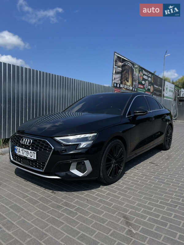 Седан Audi A3 2020 в 