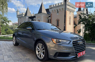 Седан Audi A3 2015 в 