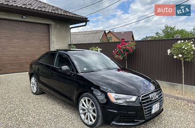 Седан Audi A3 2015 в Черновцах