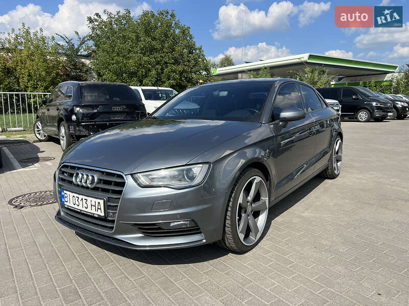 Седан Audi A3 2016 в 
