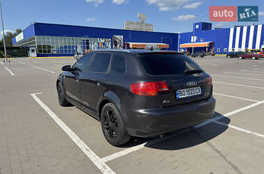 Хэтчбек Audi A3 2005 в 