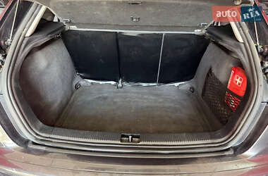 Хэтчбек Audi A3 2005 в 