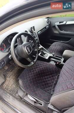 Хэтчбек Audi A3 2007 в 