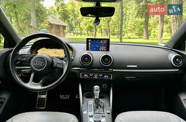 Седан Audi A3 2018 в 