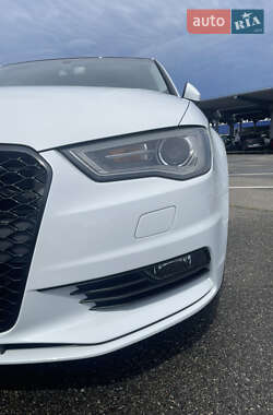 Седан Audi A3 2016 в 