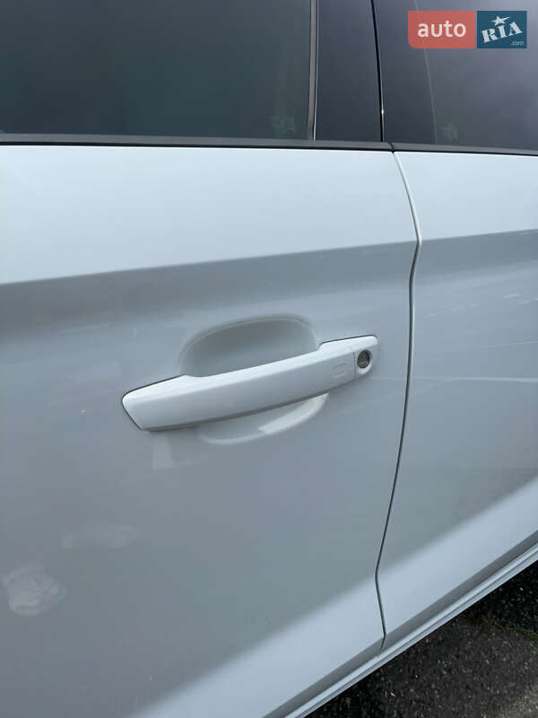 Седан Audi A3 2016 в Киеве фото 18 Седан Audi A3 2016 в Киеве