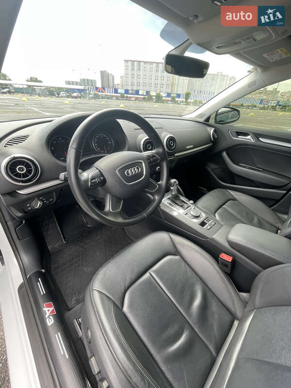 Седан Audi A3 2016 в Киеве фото 21 Седан Audi A3 2016 в Киеве