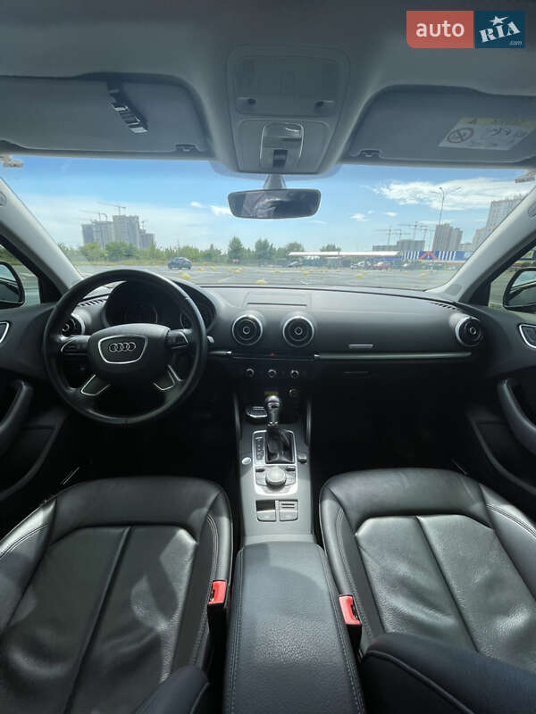 Седан Audi A3 2016 в Киеве фото 30 Седан Audi A3 2016 в Киеве